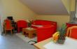 Crveni apartman u Apartman &quot;Teodo&quot;, privatni smeštaj u mestu Tivat, Crna Gora